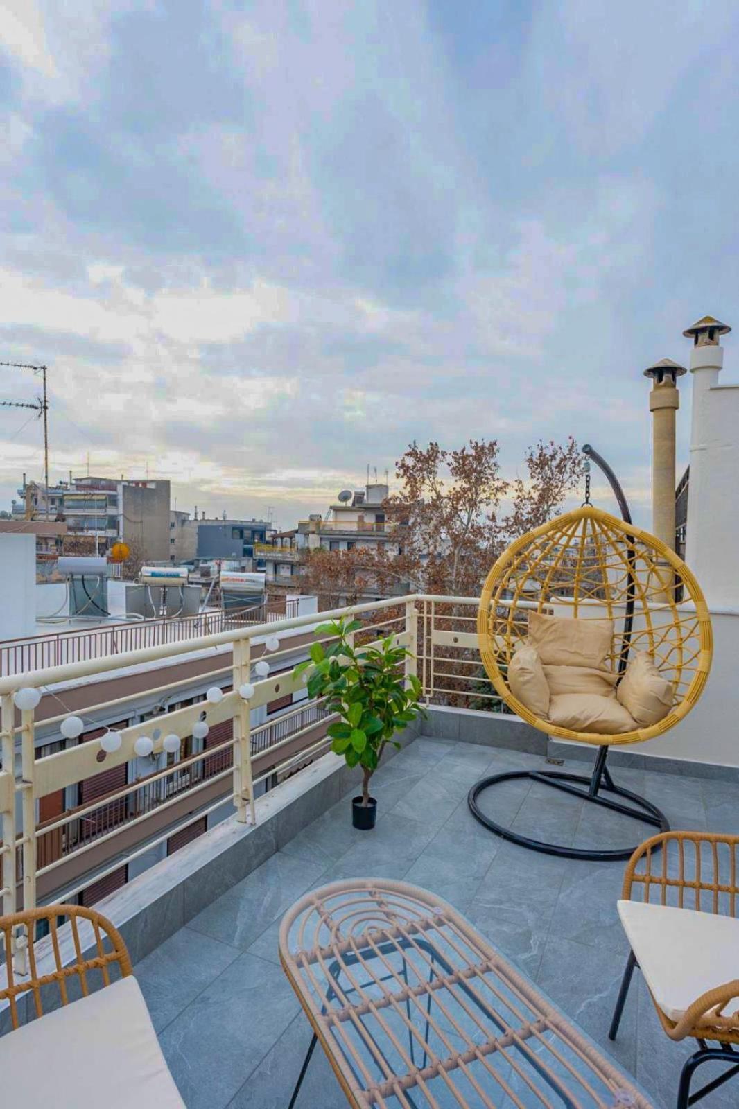 Pomegranate Luxury Penthouse Maisonette With Beautiful Terrace & Free Parking By Binobi ! Tessalónica Exterior foto