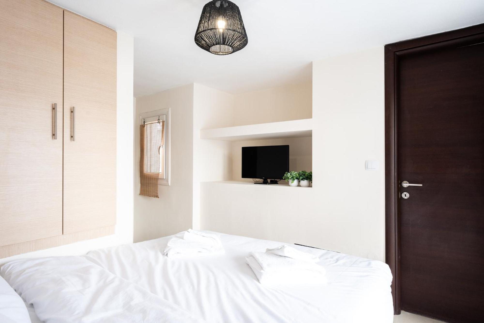 Pomegranate Luxury Penthouse Maisonette With Beautiful Terrace & Free Parking By Binobi ! Tessalónica Exterior foto
